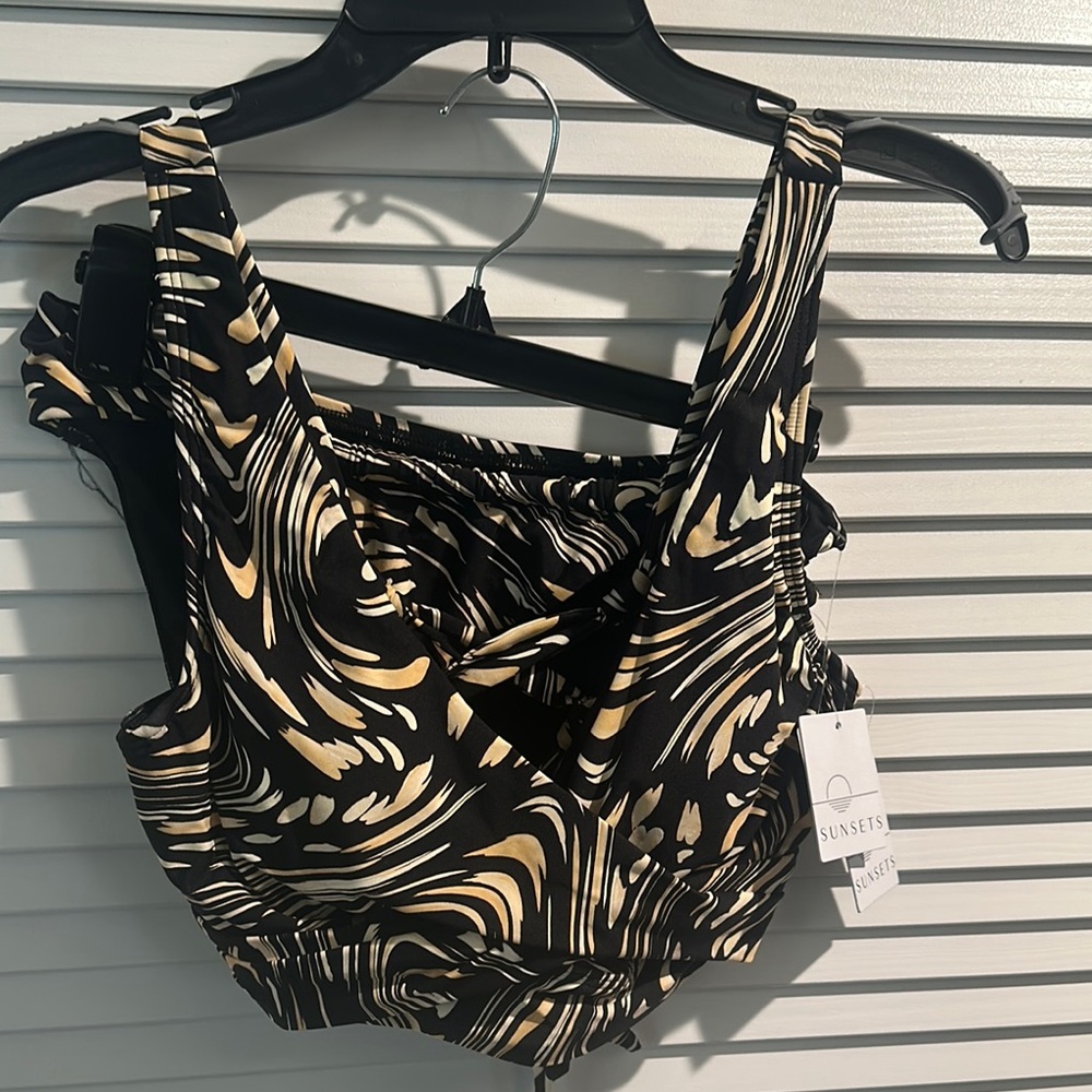 NWT SUNSET Brown/Beige/Black Bikini with adjustable tie top and Bra front top.